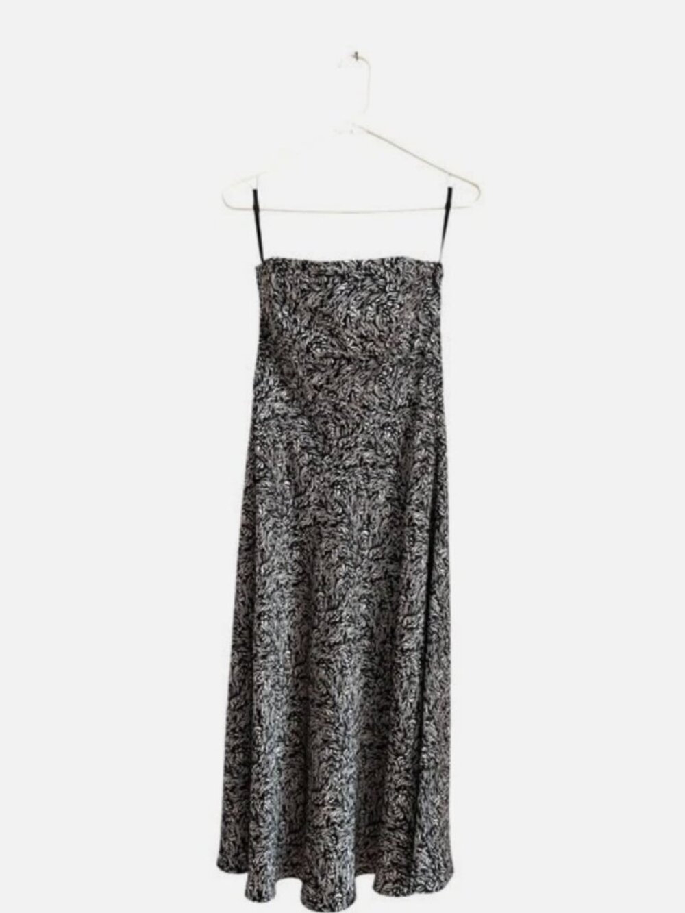 100% Silk Banana Republic Black & White Abstract Swirl STRAPLESS Dress Size 6